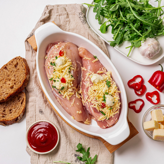 Філе куряче з моцарелою "Родинна ковбаска"