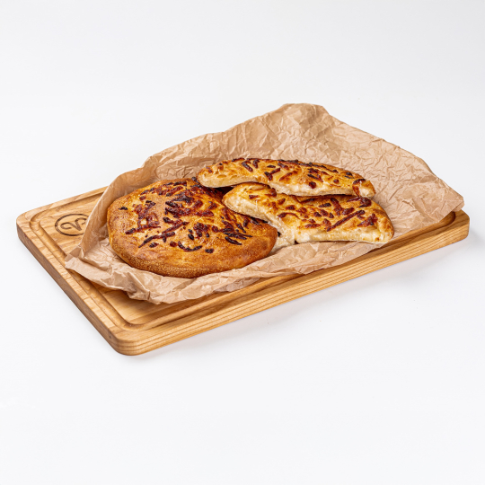 Хачапурі 4 сири 200 г "Родинна ковбаска"