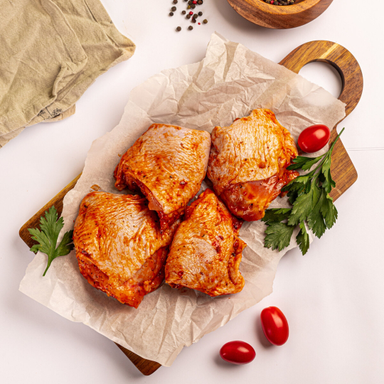 Стегна курячі в пряному маринаді "Родинна ковбаска"