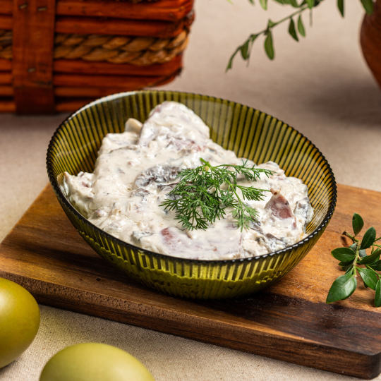 Язик тушкований з грибами "Родинна ковбаска"